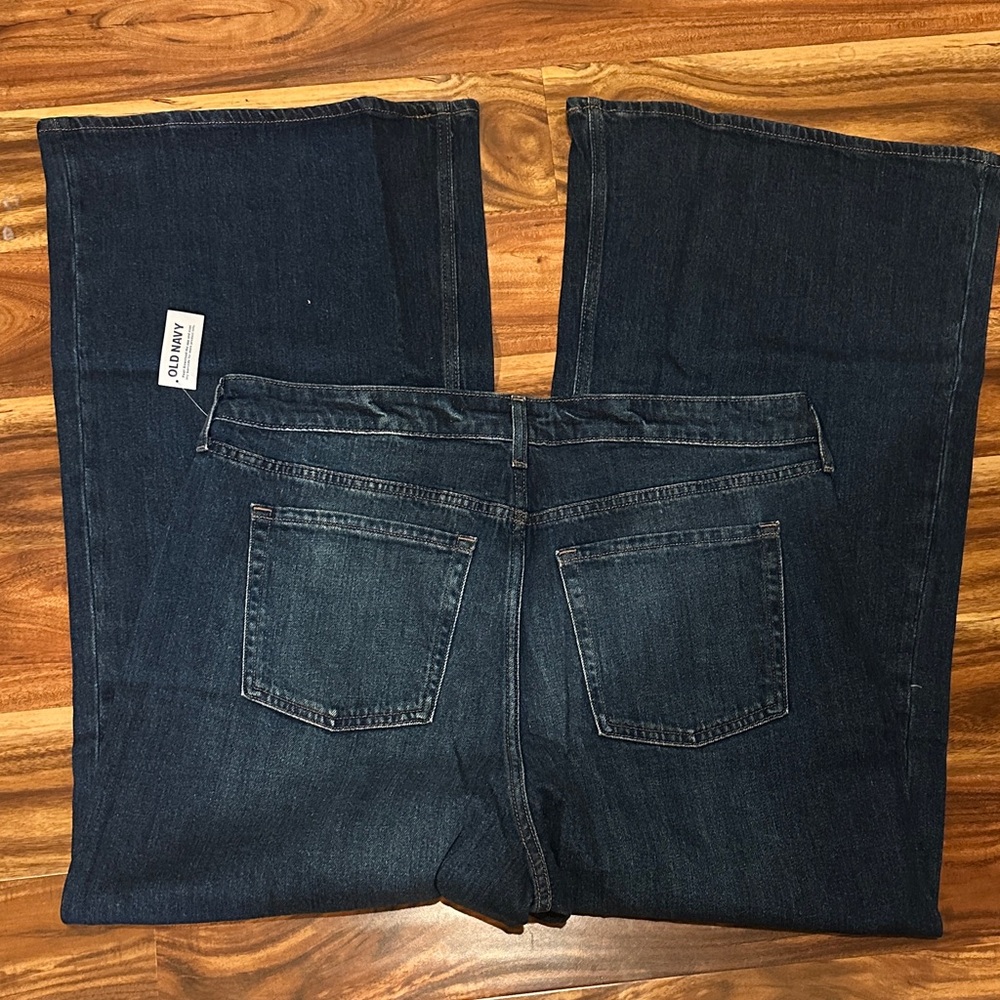 Old Navy Extra High-Waisted Wide-Leg Jeans, Dark Wash, 16 - Picture 5 of 9